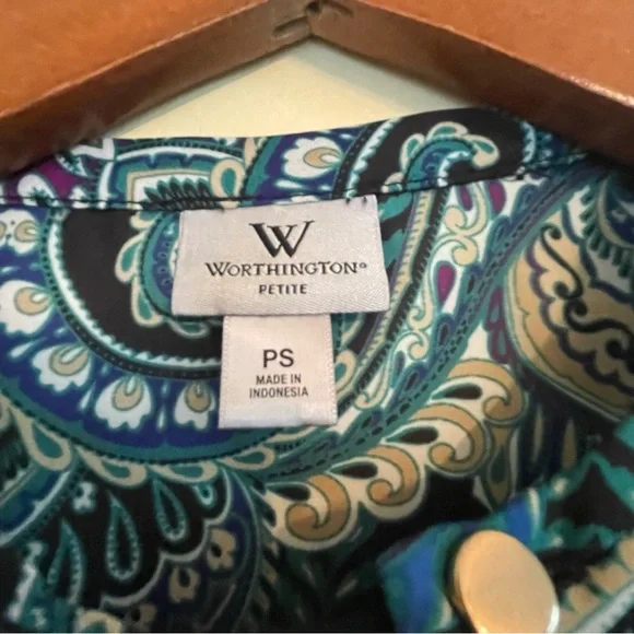 Worthington Petite Woman's Long Sleeve Shirt Size PS - Picture 6 of 8